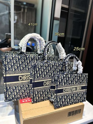 DIOR-717