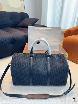 DIOR-732