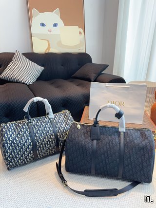 DIOR-732