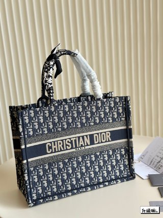 DIOR-709