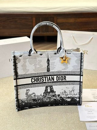 DIOR-767