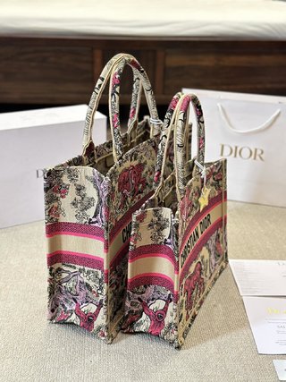 DIOR-761