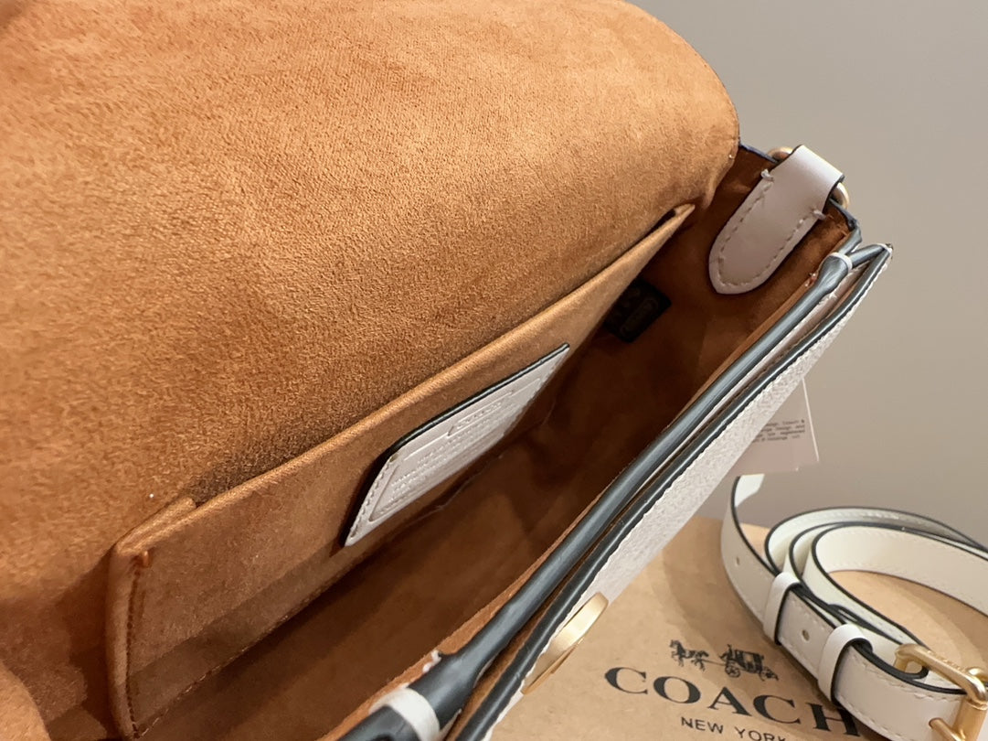 Co-BAG121