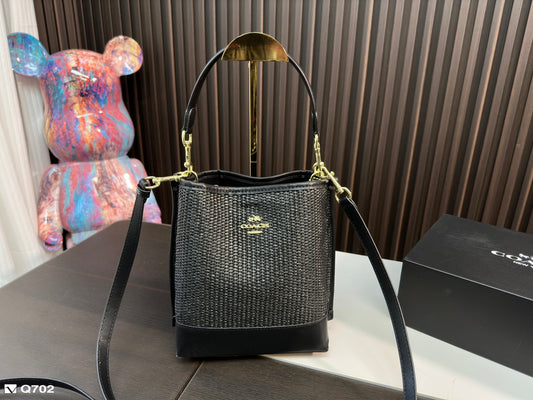 Co-BAG105