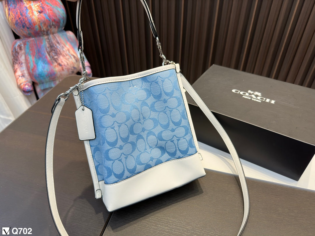 Co-BAG608