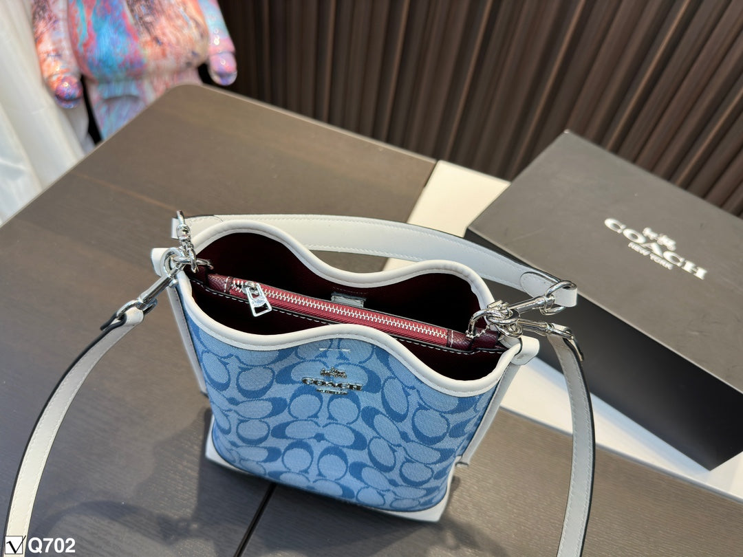 Co-BAG608