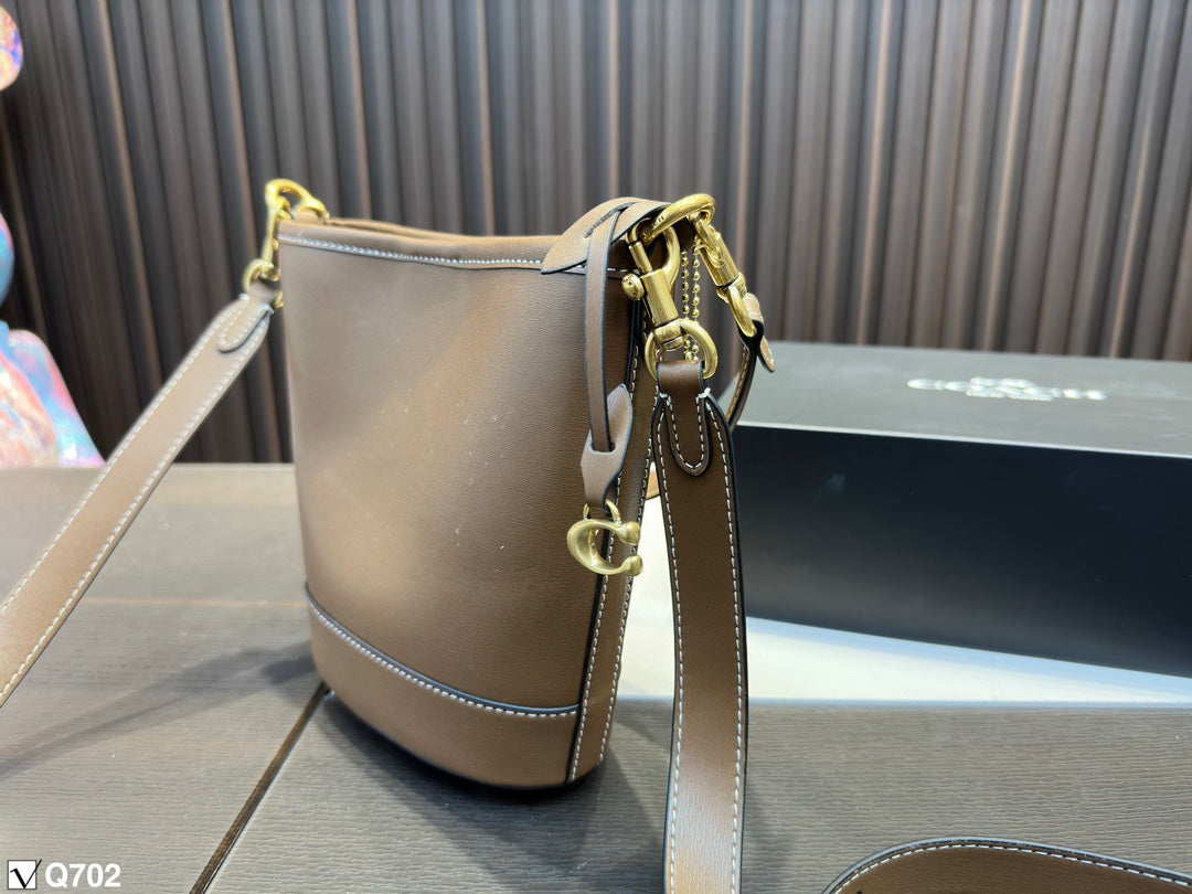 Co-BAG131