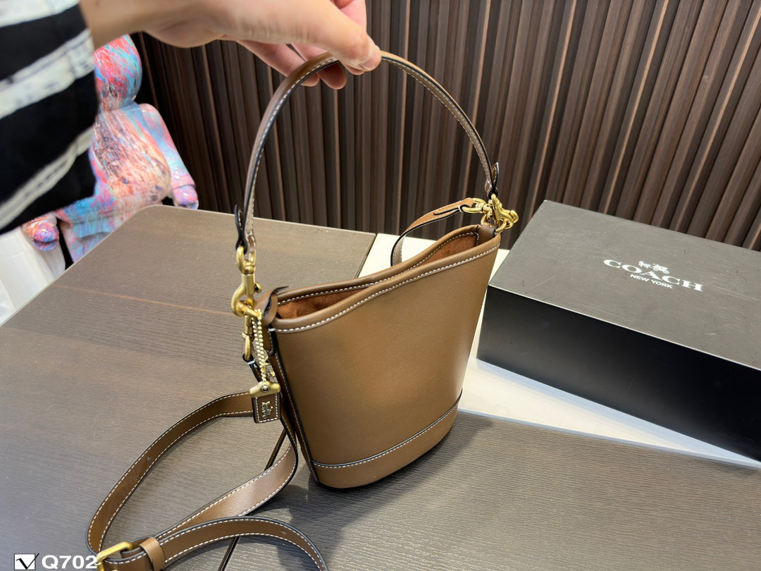 Co-BAG131