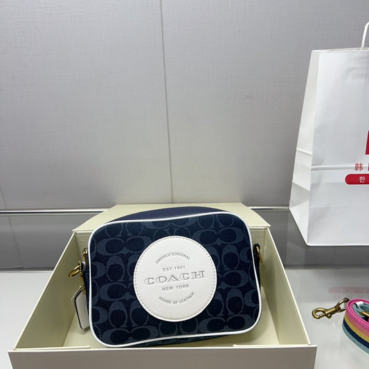 Co-BAG610