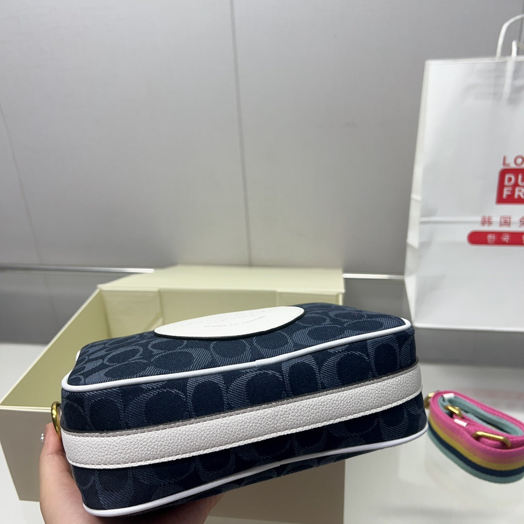 Co-BAG610