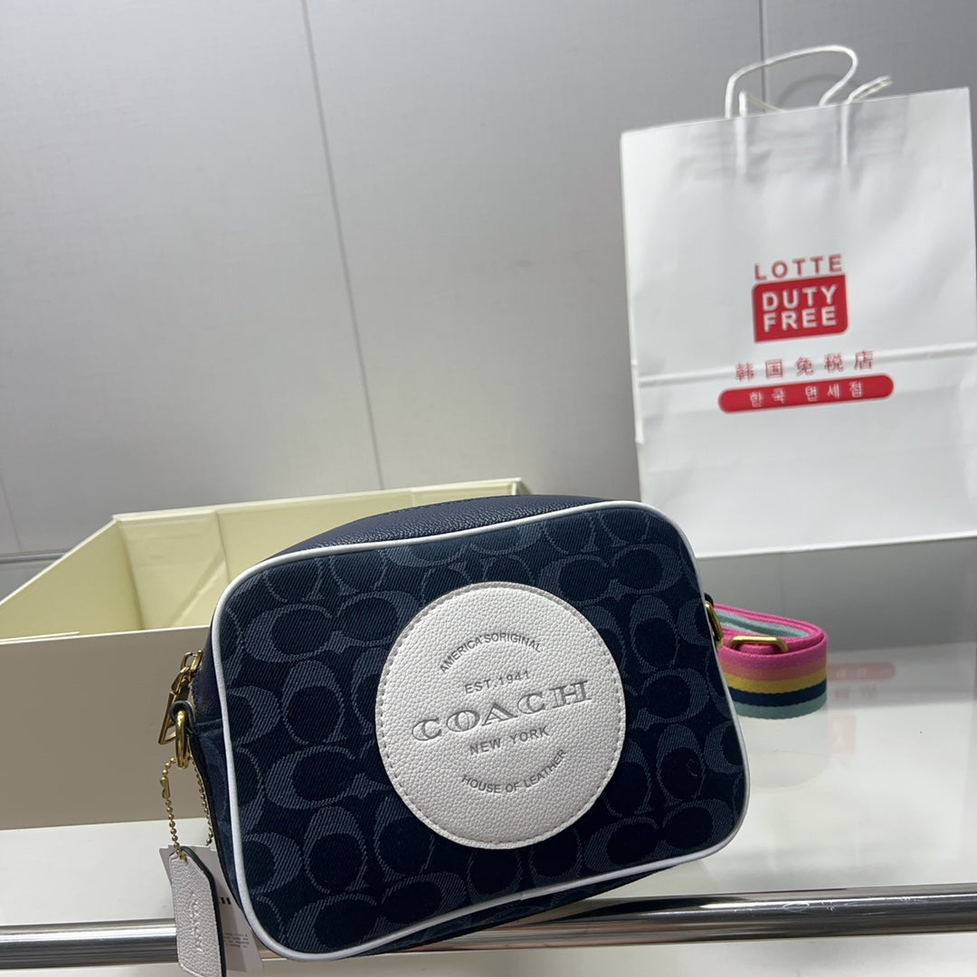 Co-BAG610