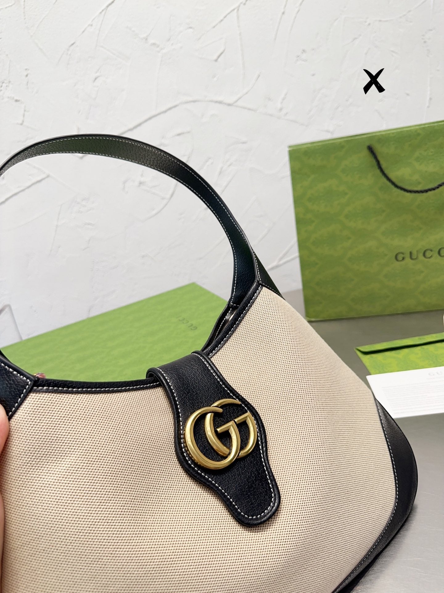 GUCCI BAG-1