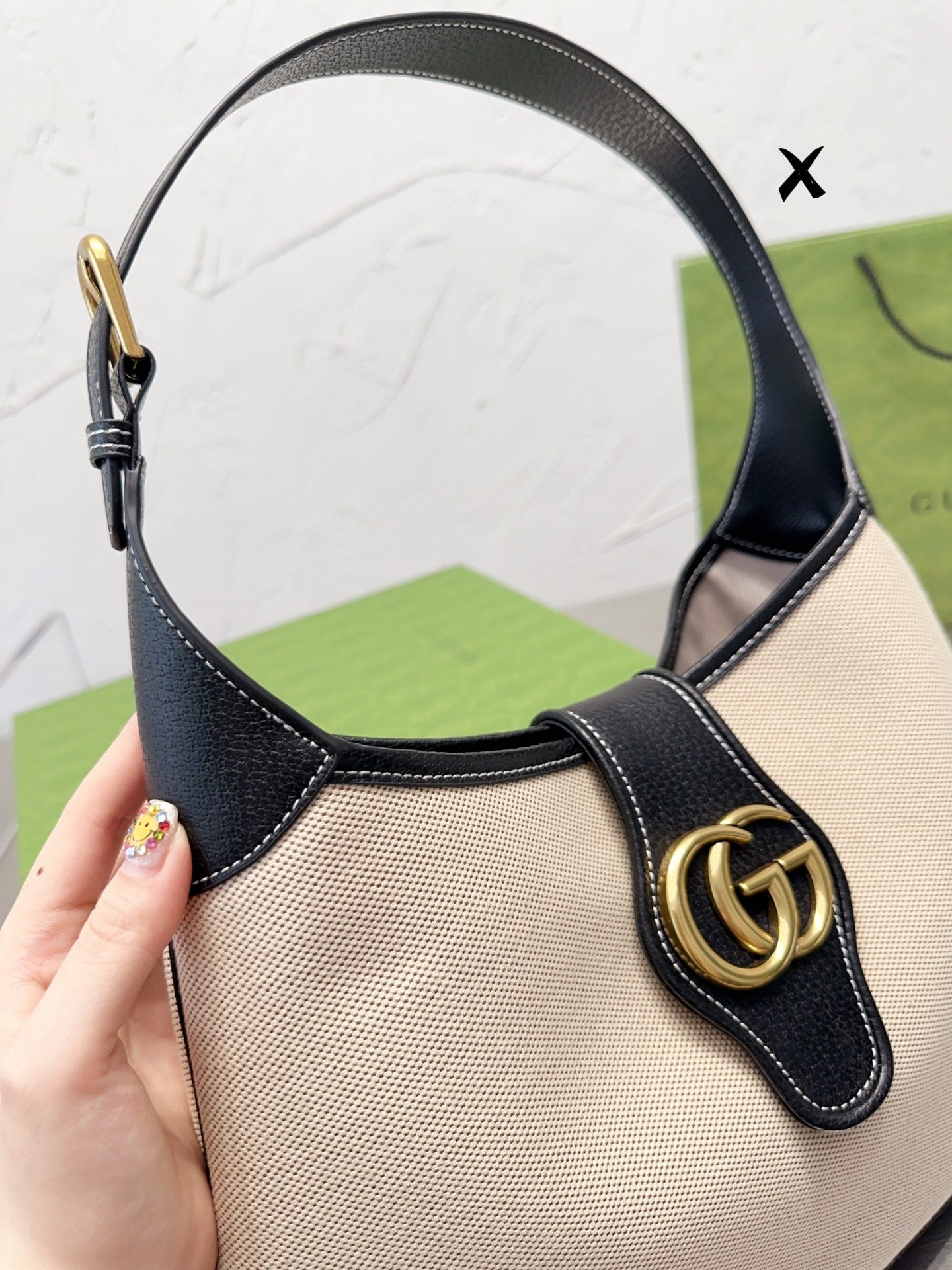 GUCCI BAG-1