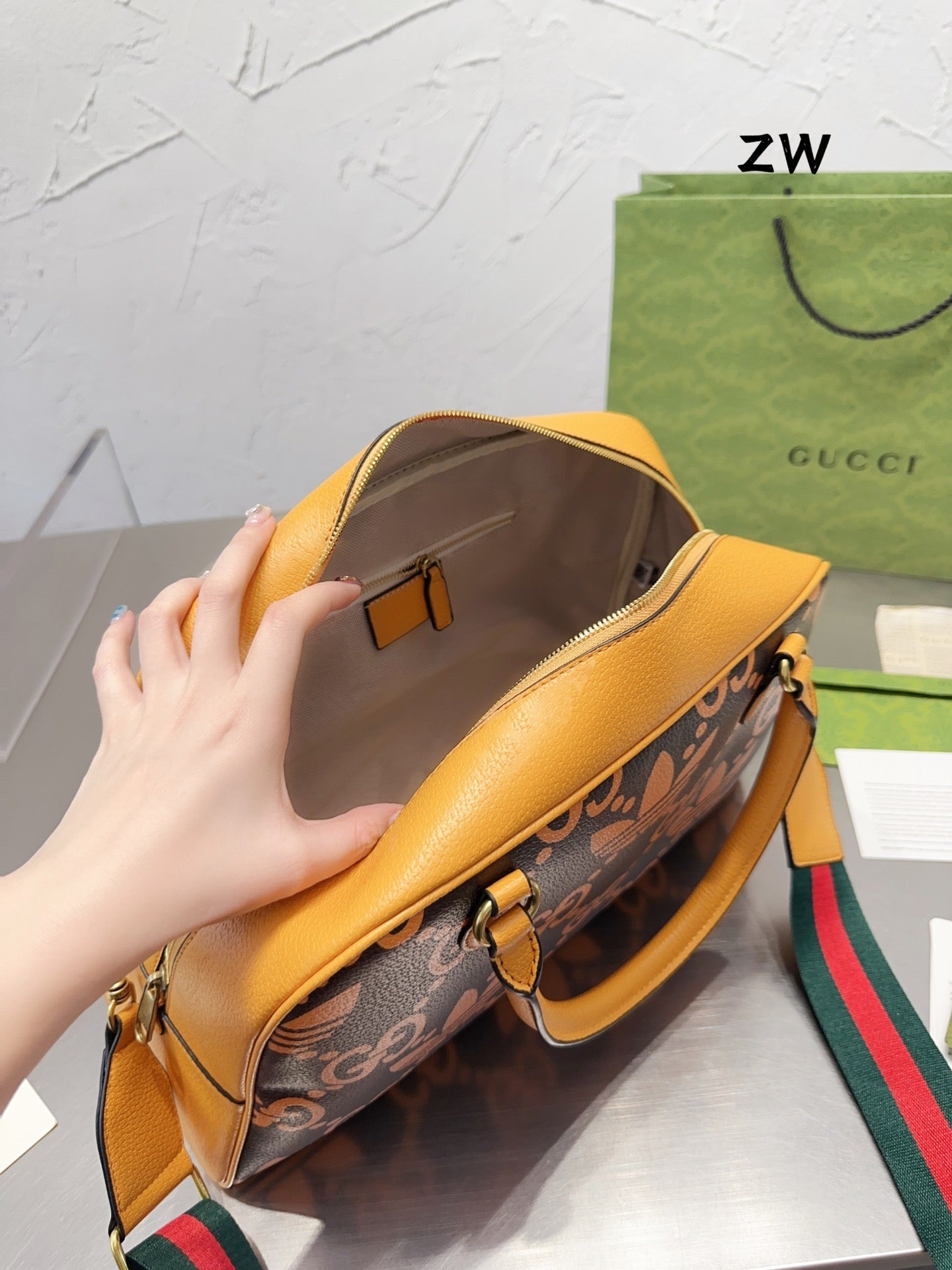 Gucci BAG-3