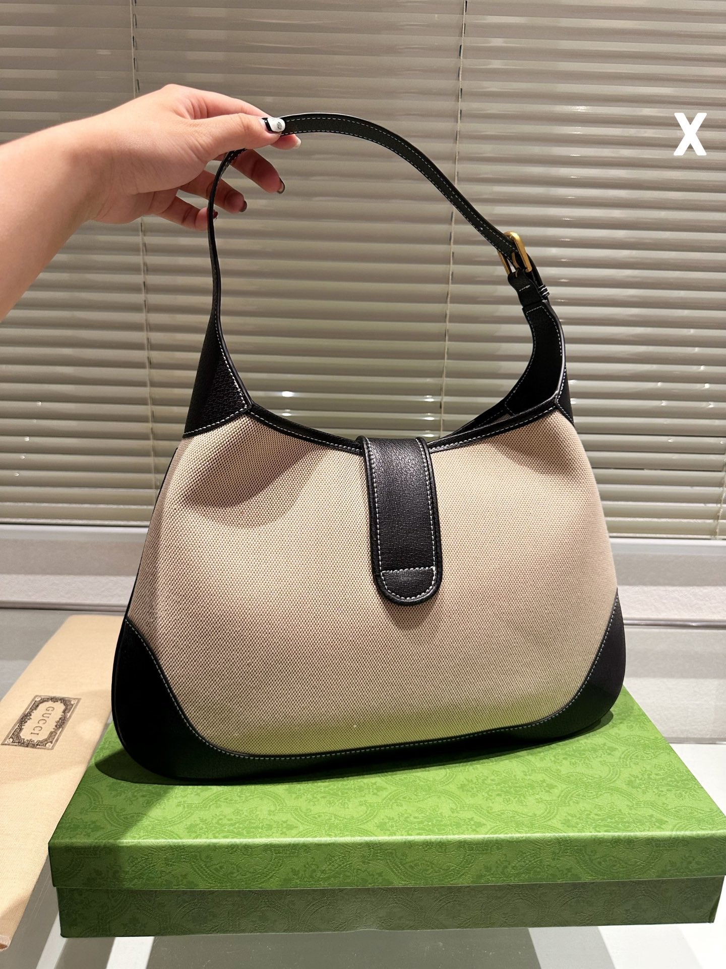 GUCCI BAG -10