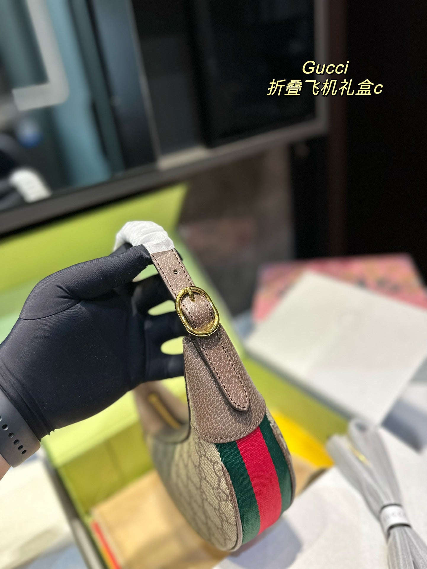 GUCCI BAG-11