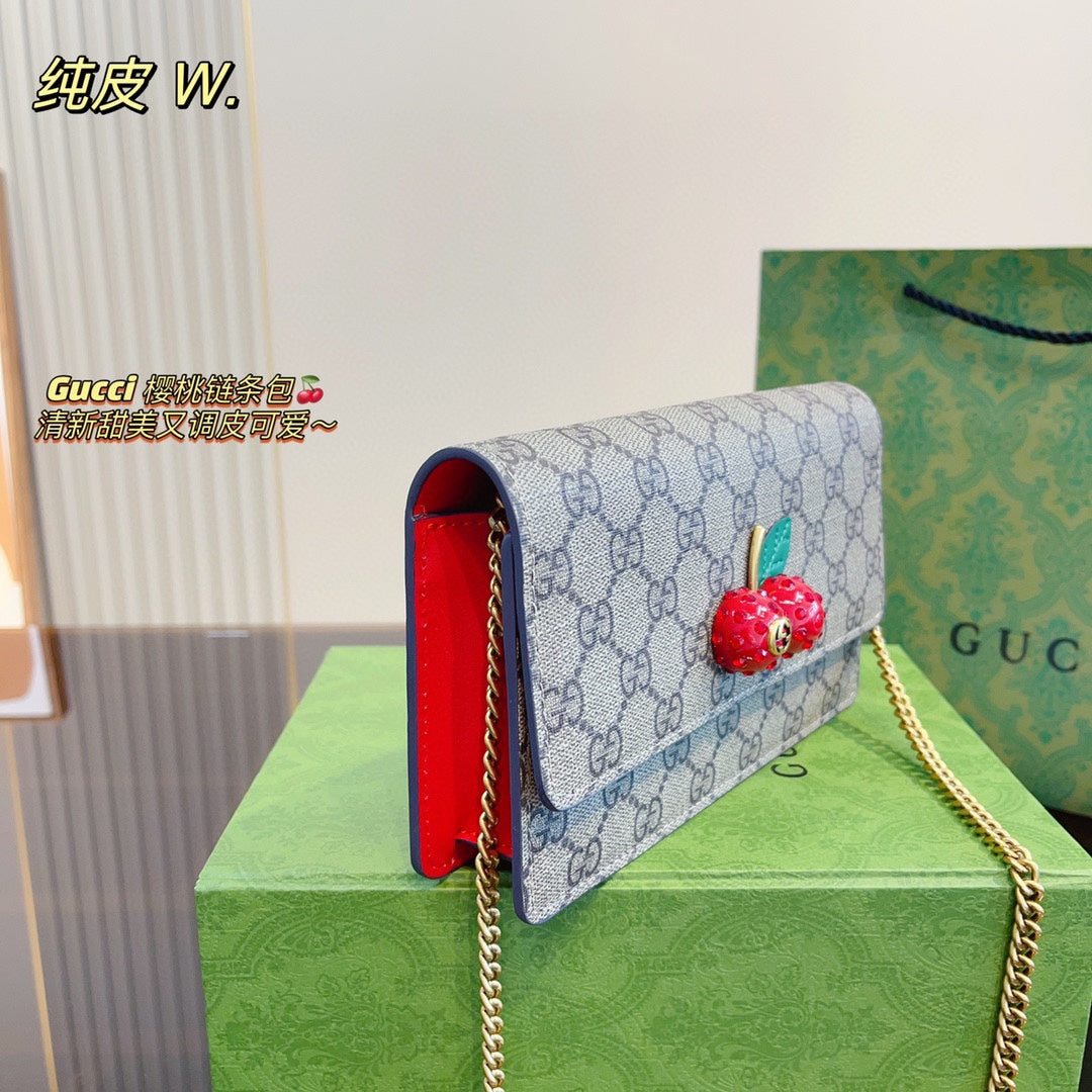 GUCCI BAG17