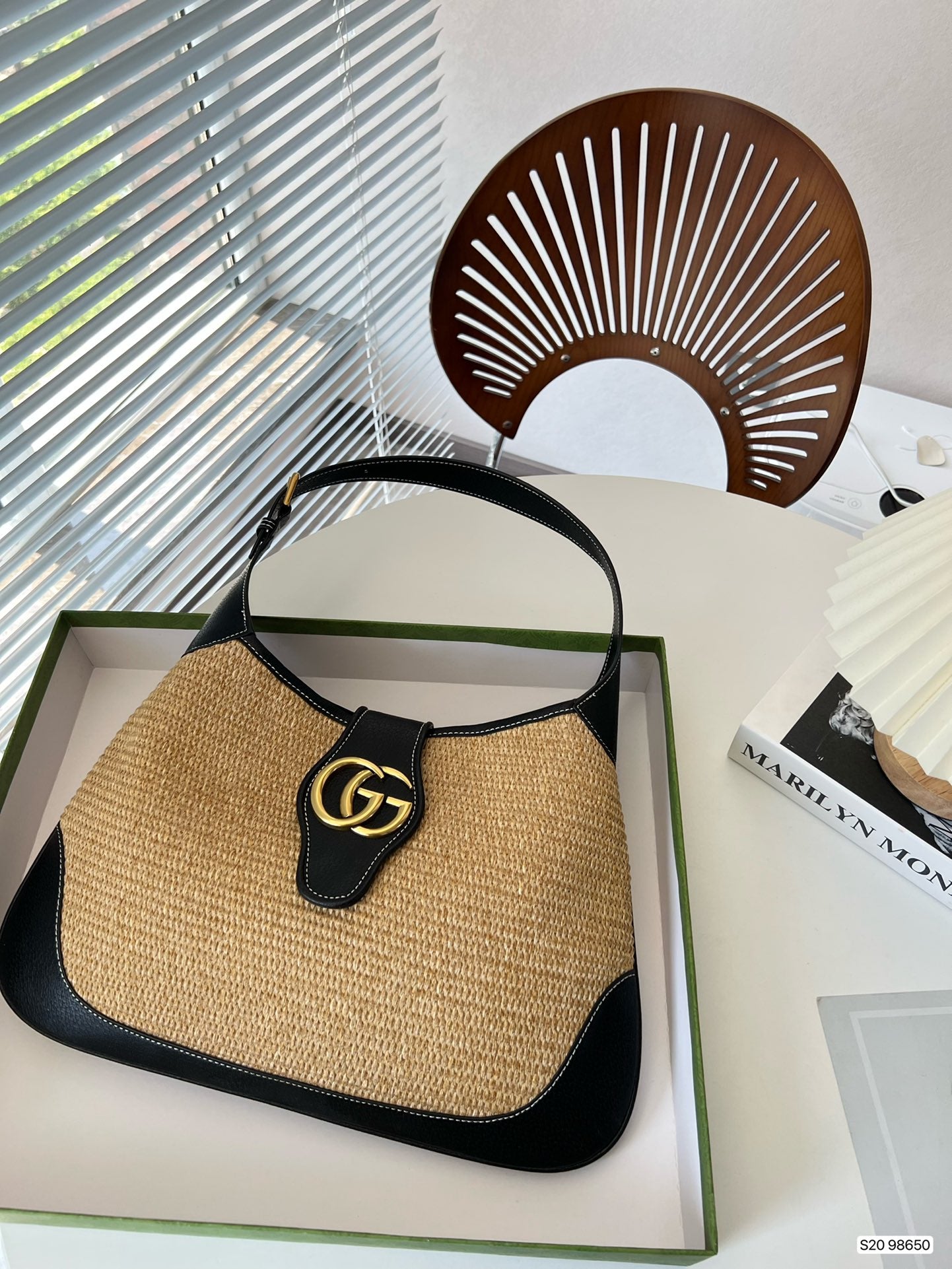 GUCCI BAG 27