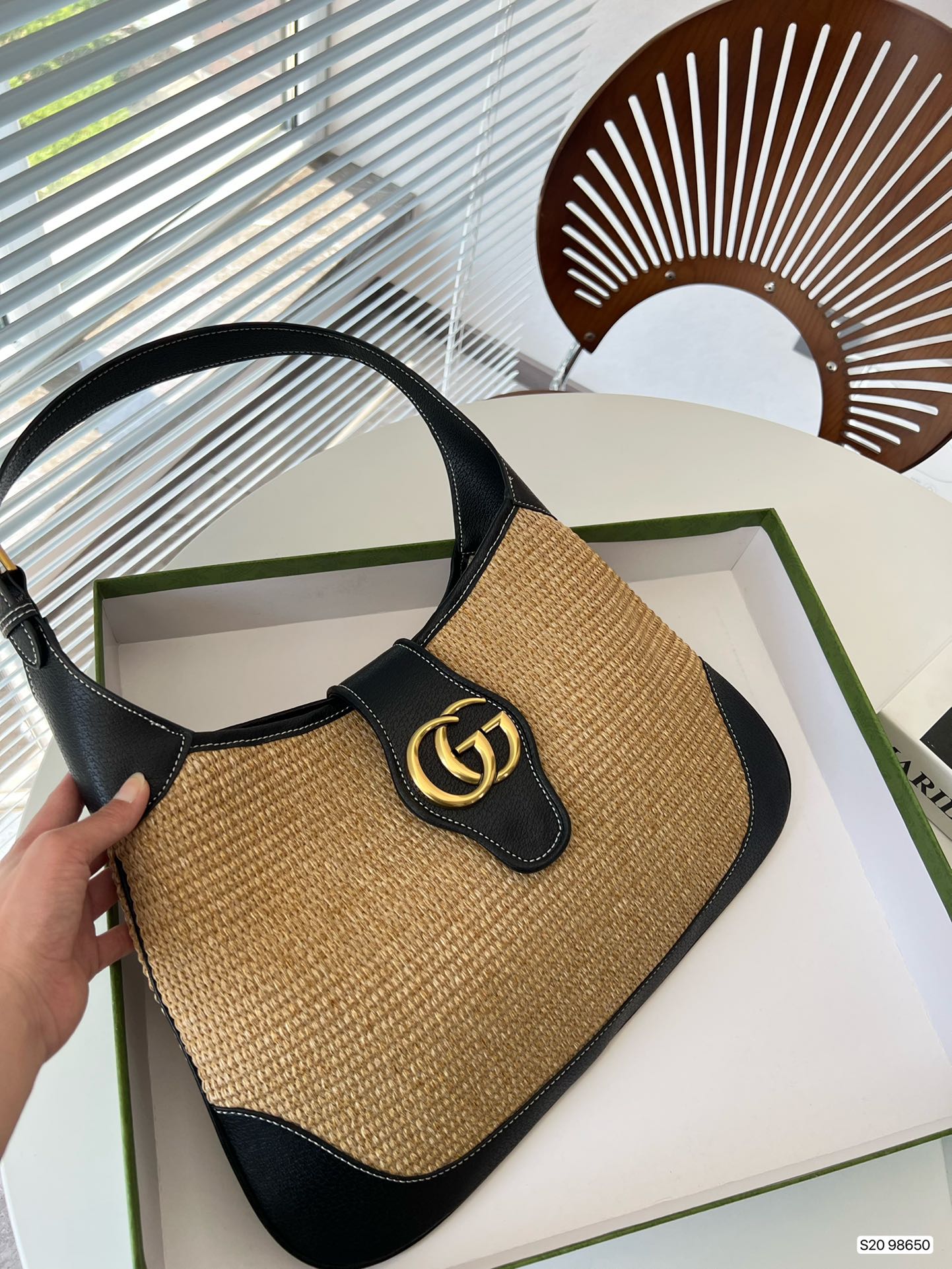 GUCCI BAG 27