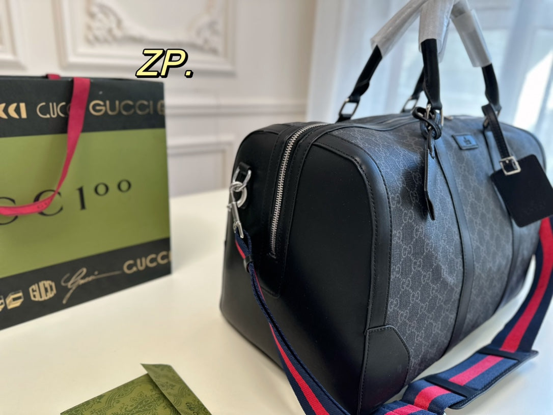 GUCCI BAG 32