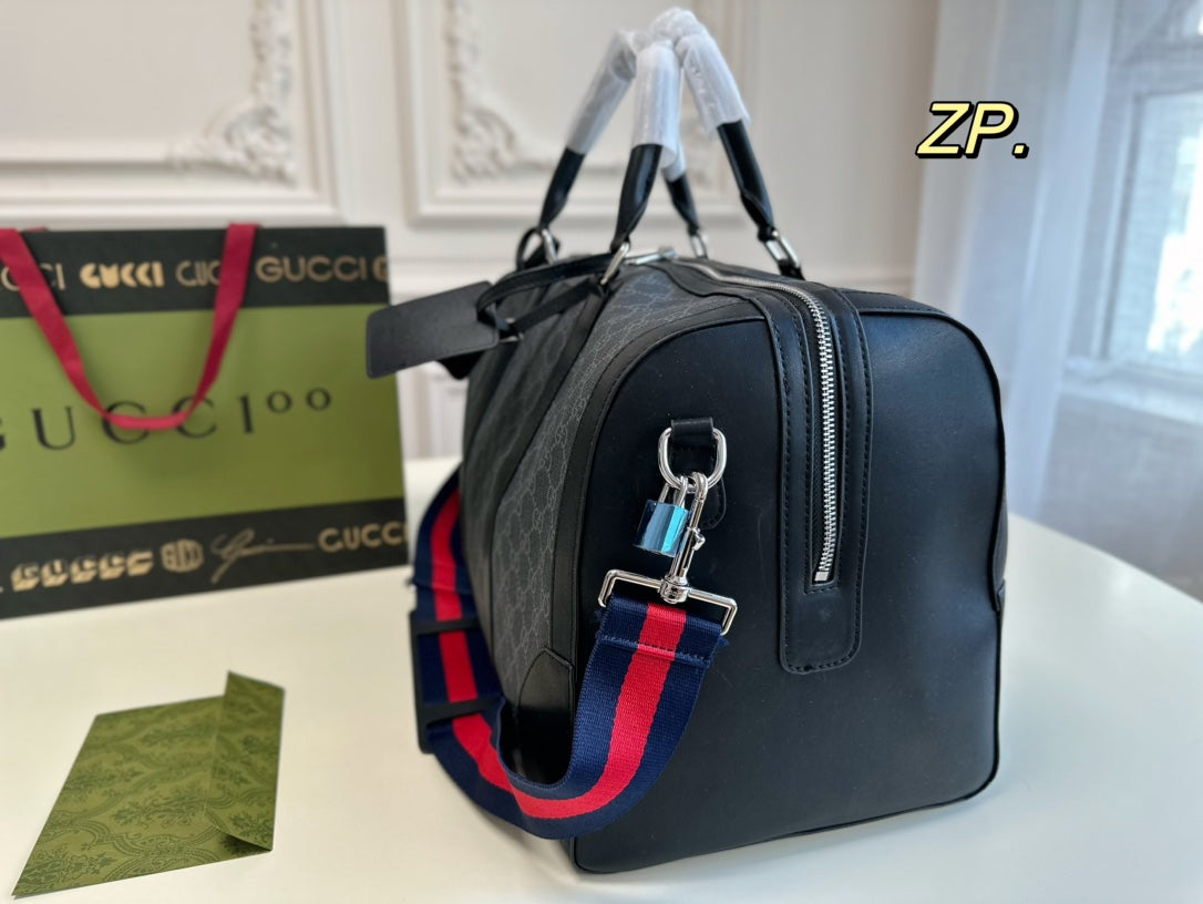 GUCCI BAG 32