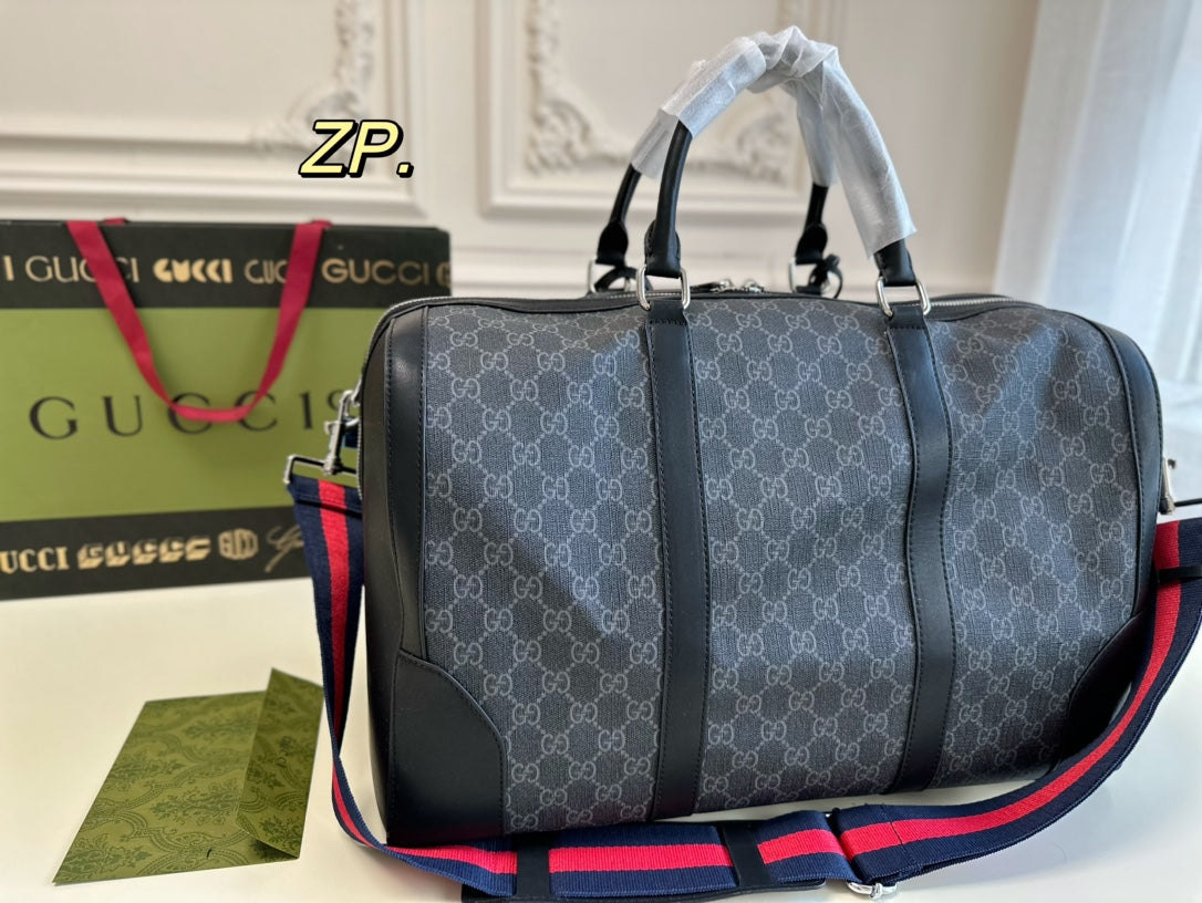 GUCCI BAG 32