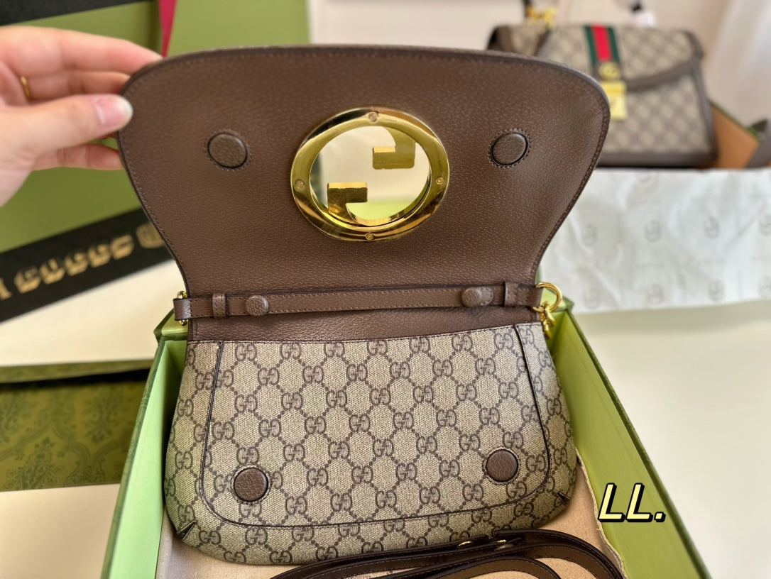 GUCCI BAG 33