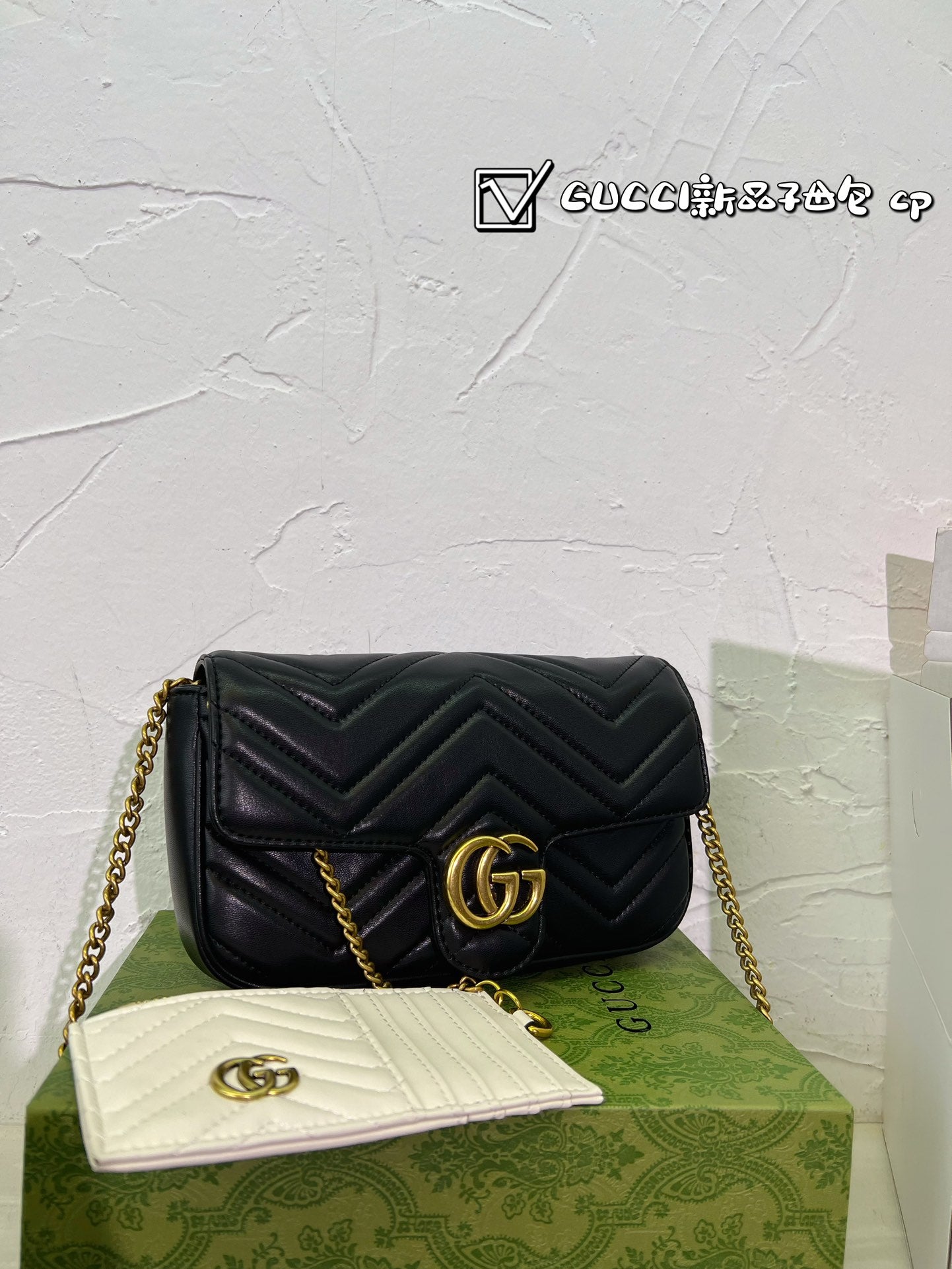 GUCCI BAG 40