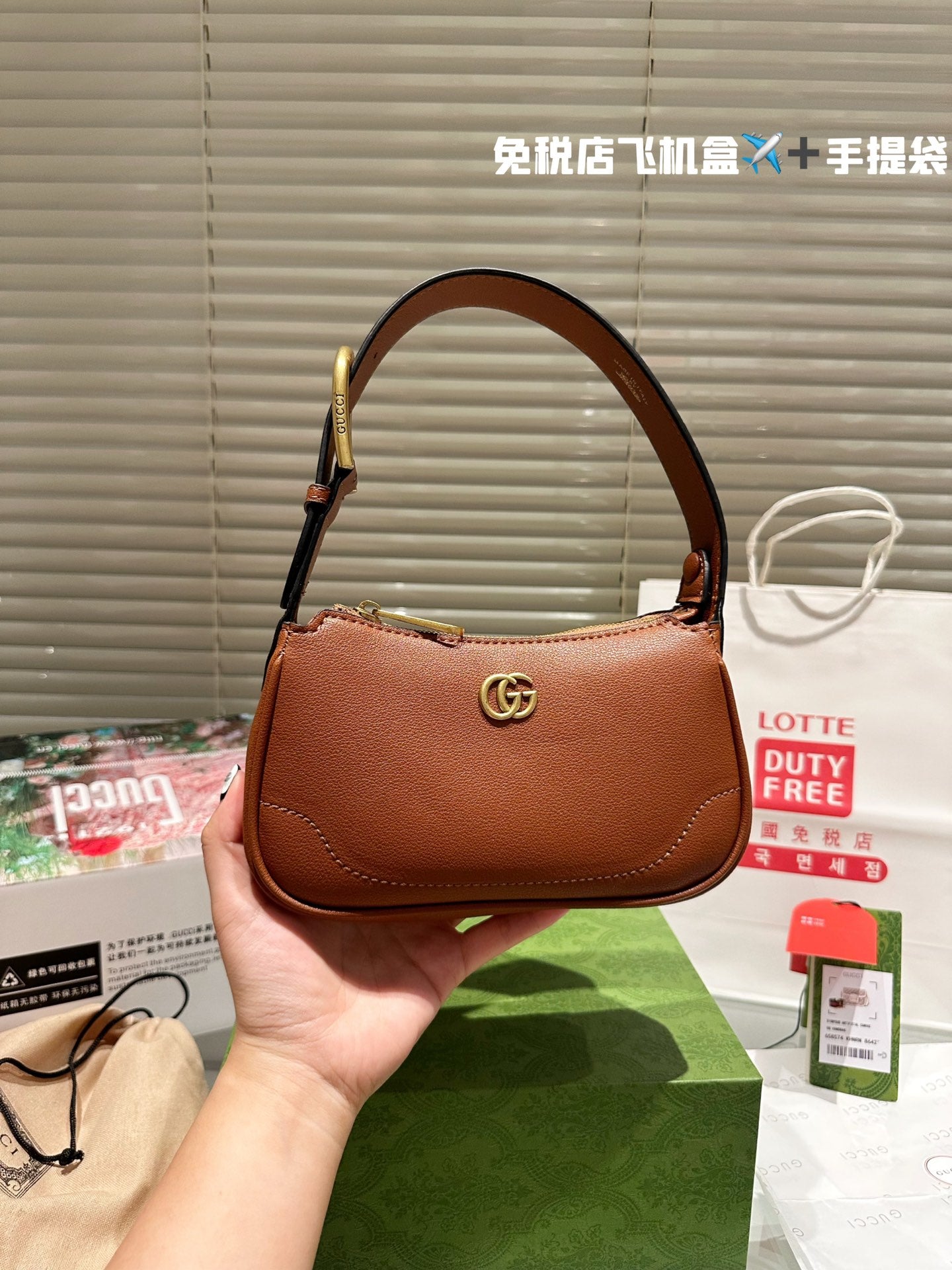 GUCCI BAG 49