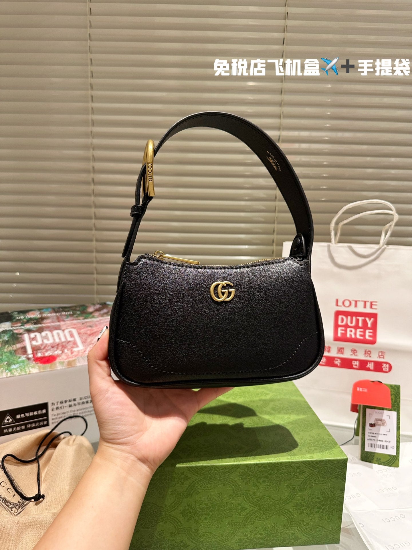 GUCCI BAG 49