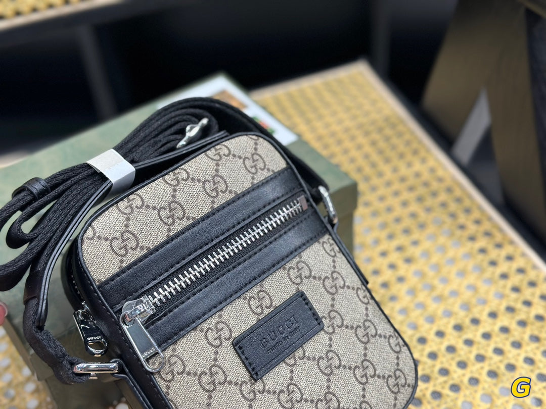 GUCCI BAG 52