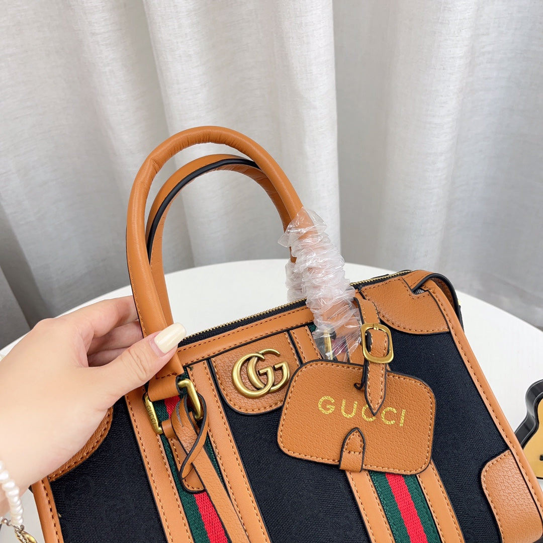 GUCCI BAG 59