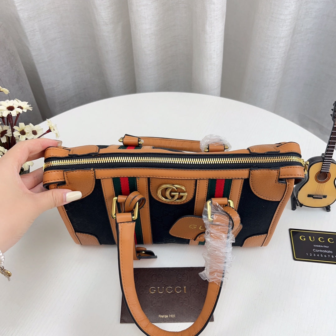 GUCCI BAG 59