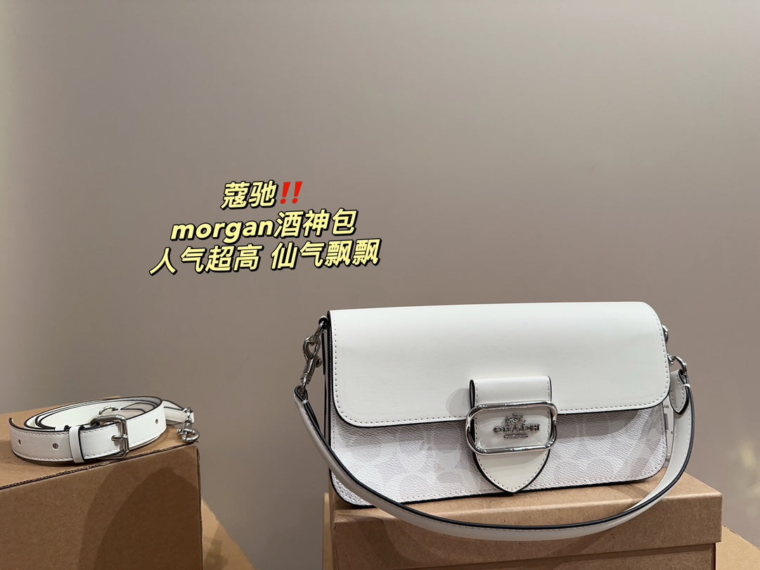 Co-BAG114
