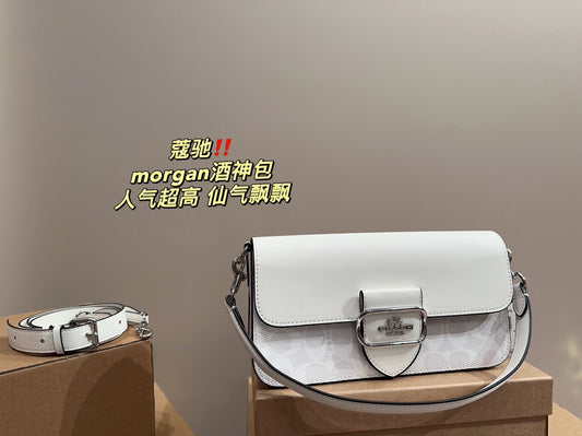Co-BAG114
