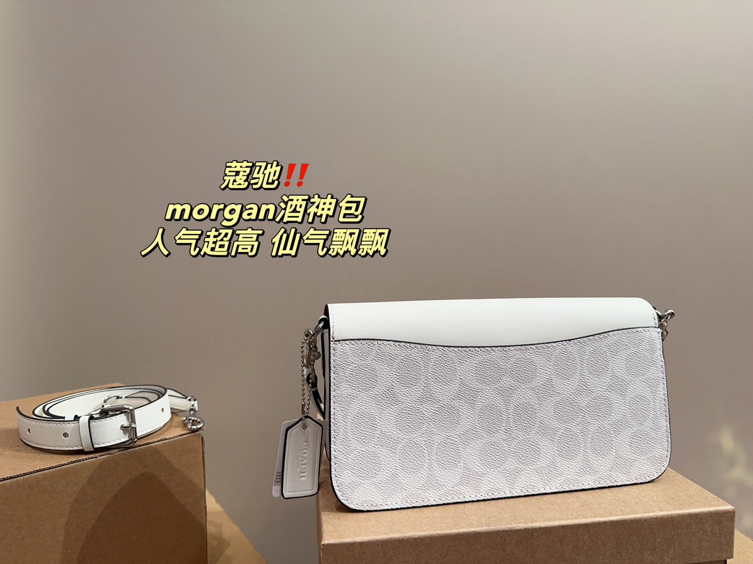Co-BAG114