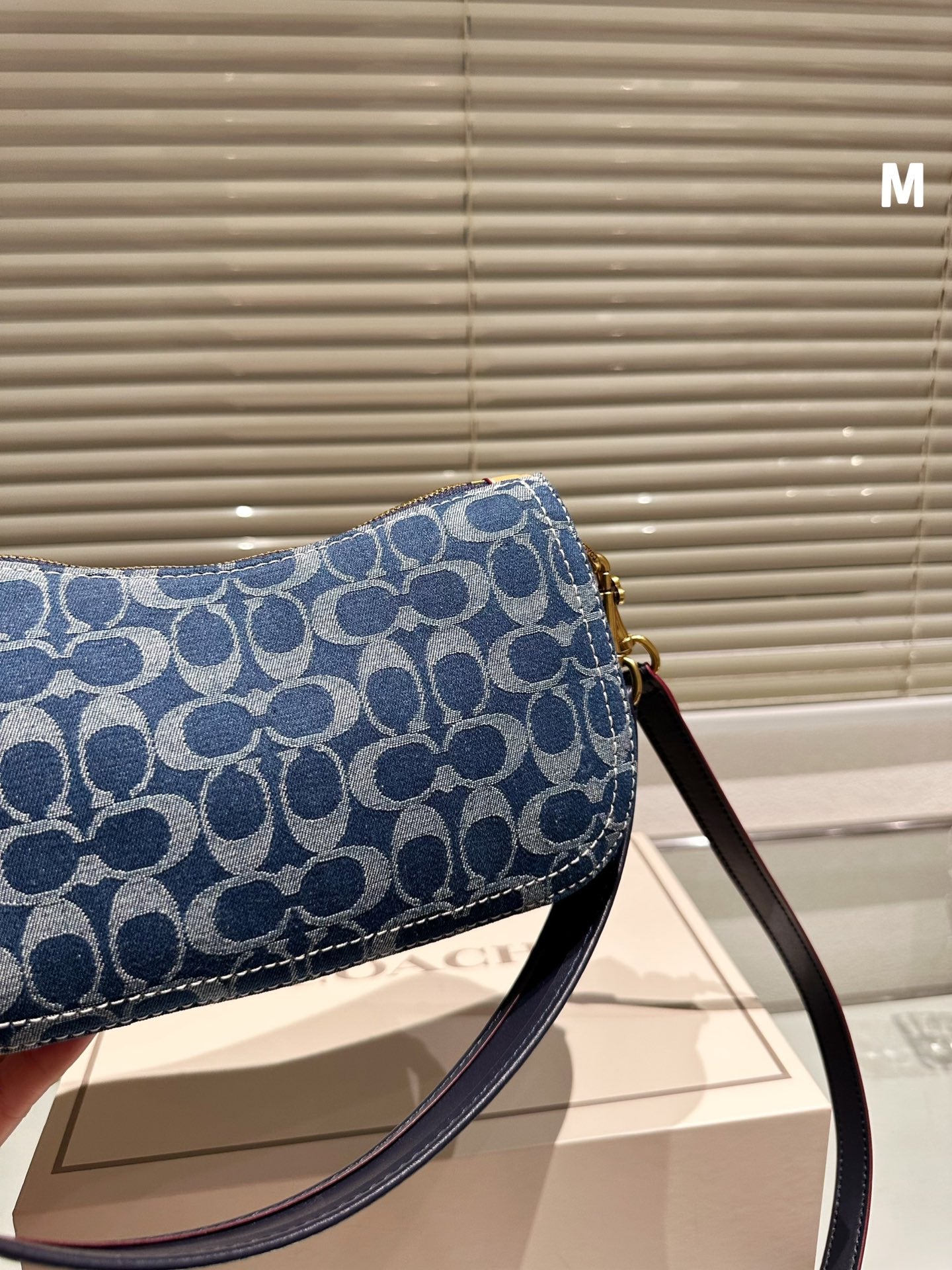 Co-BAG616