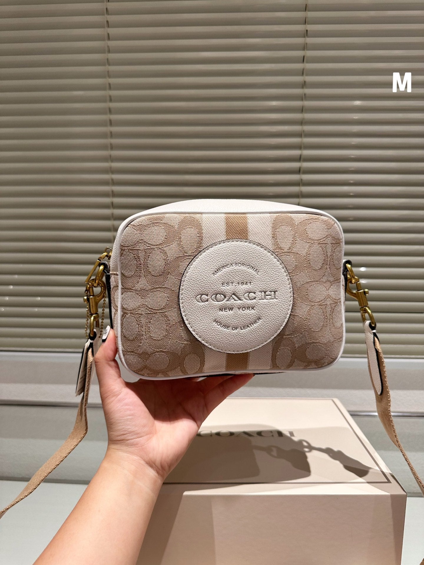 Co-BAG618