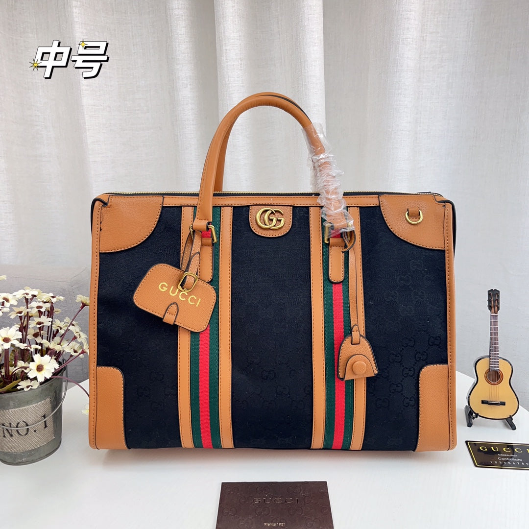 GUCCI BAG 61