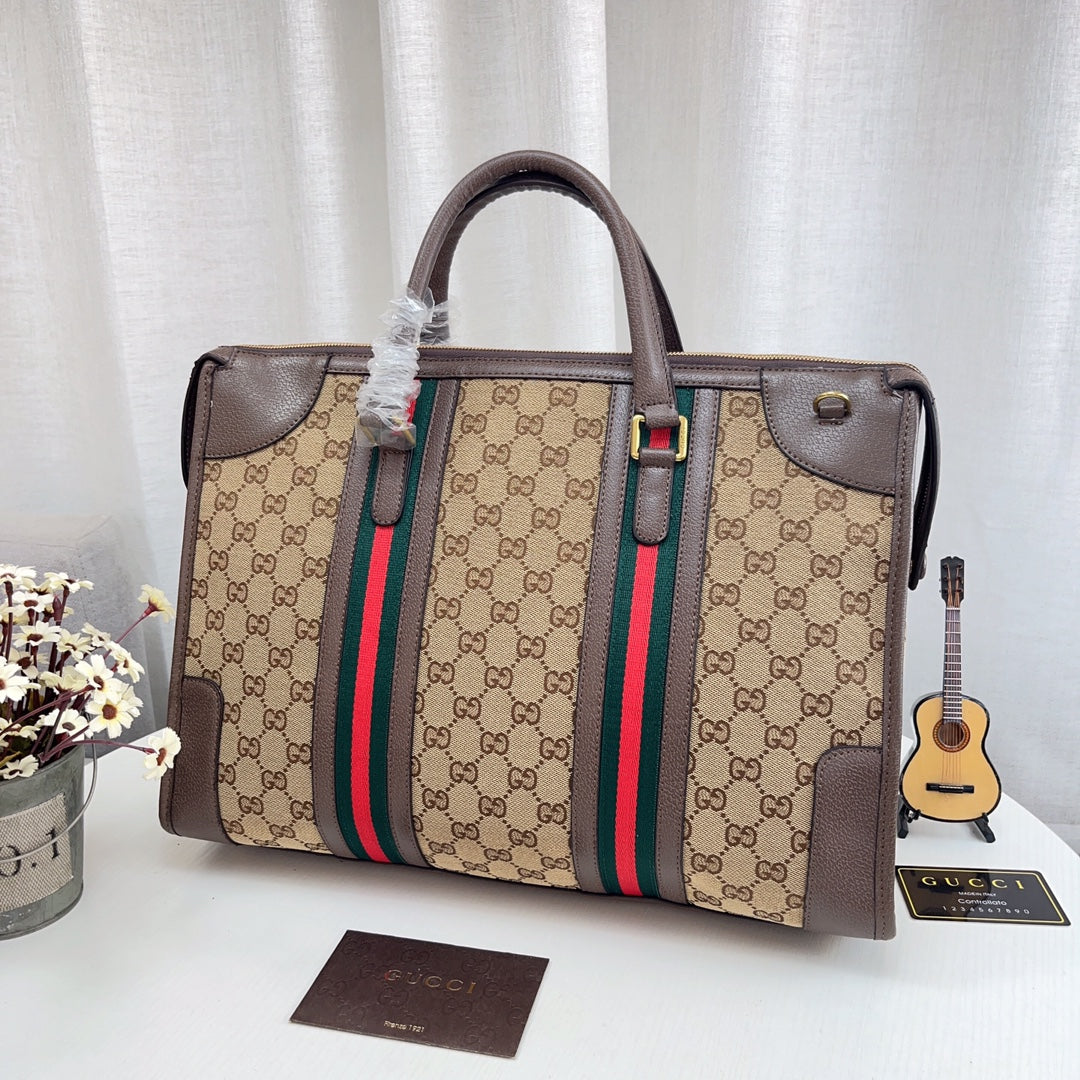 GUCCI BAG 62