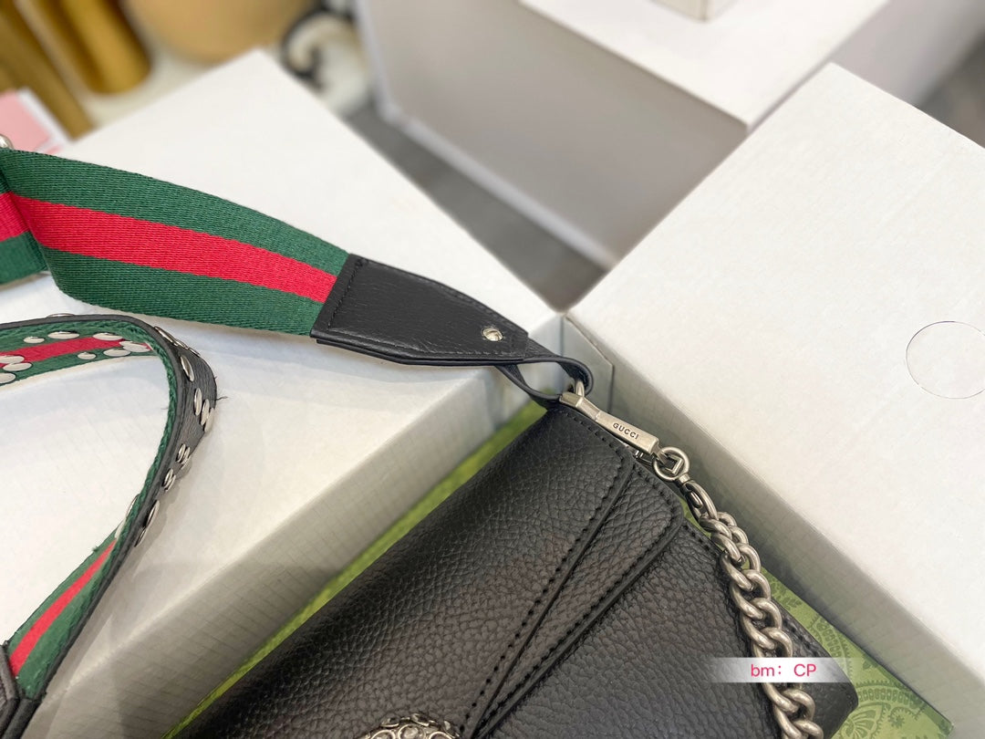 GUCCI BAG 79