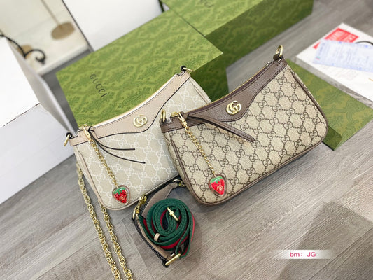 GUCCI BAG 80