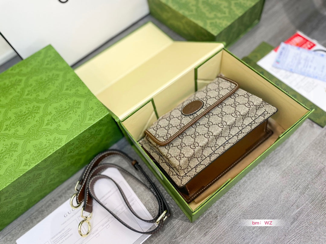 GUCCI BAG 83