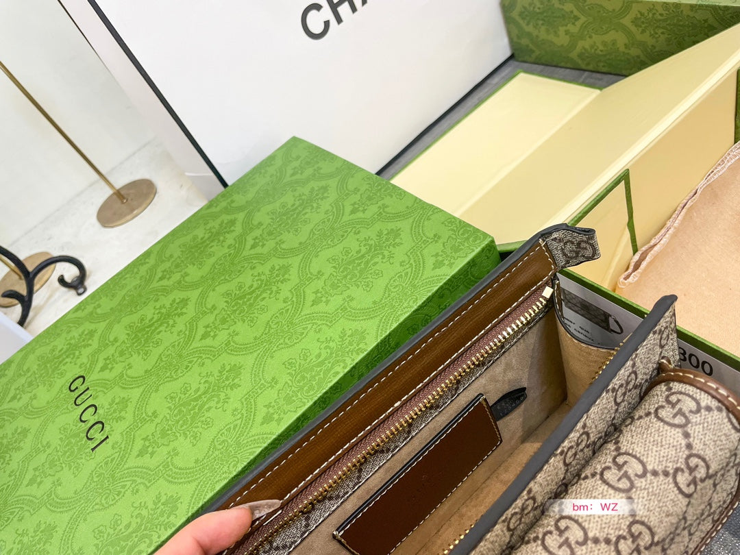 GUCCI BAG 83