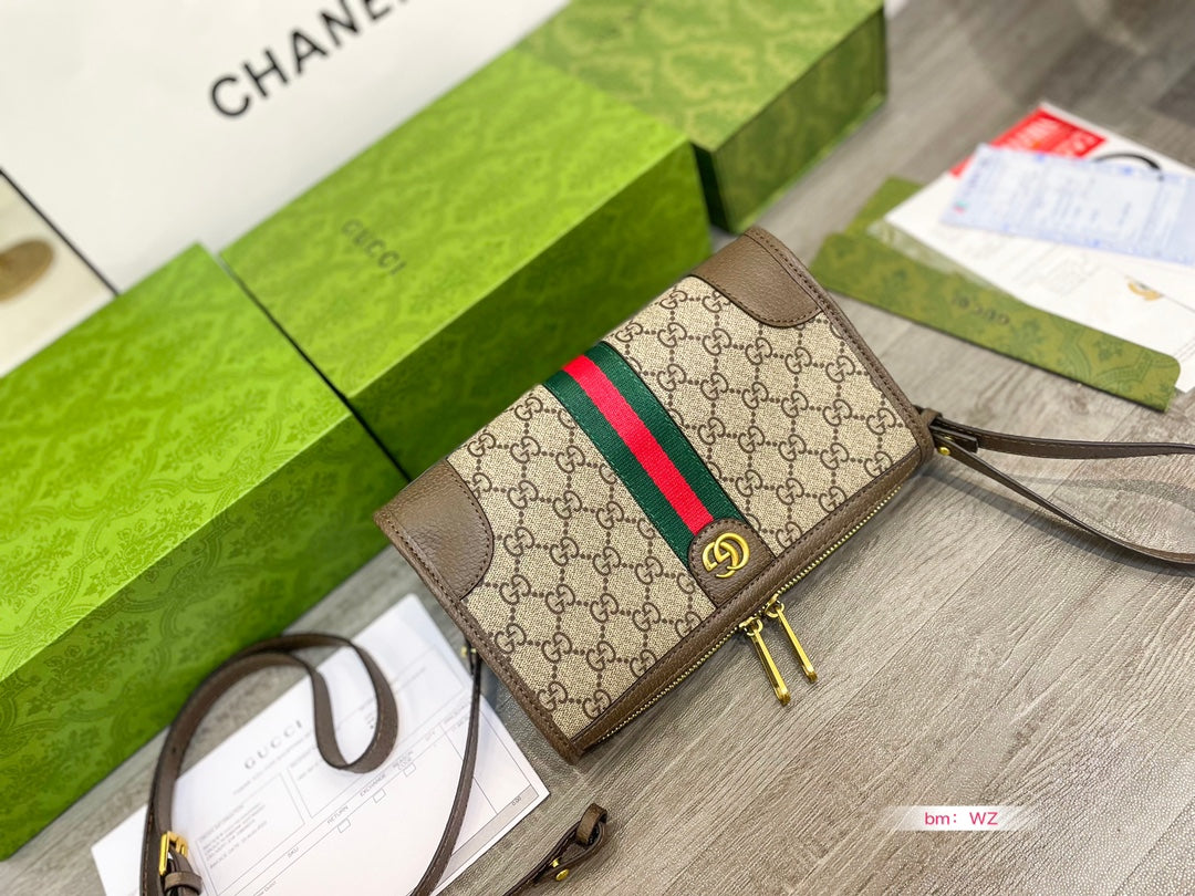 GUCCI BAG 84