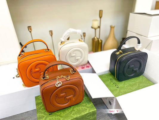 GUCCI BAG 86