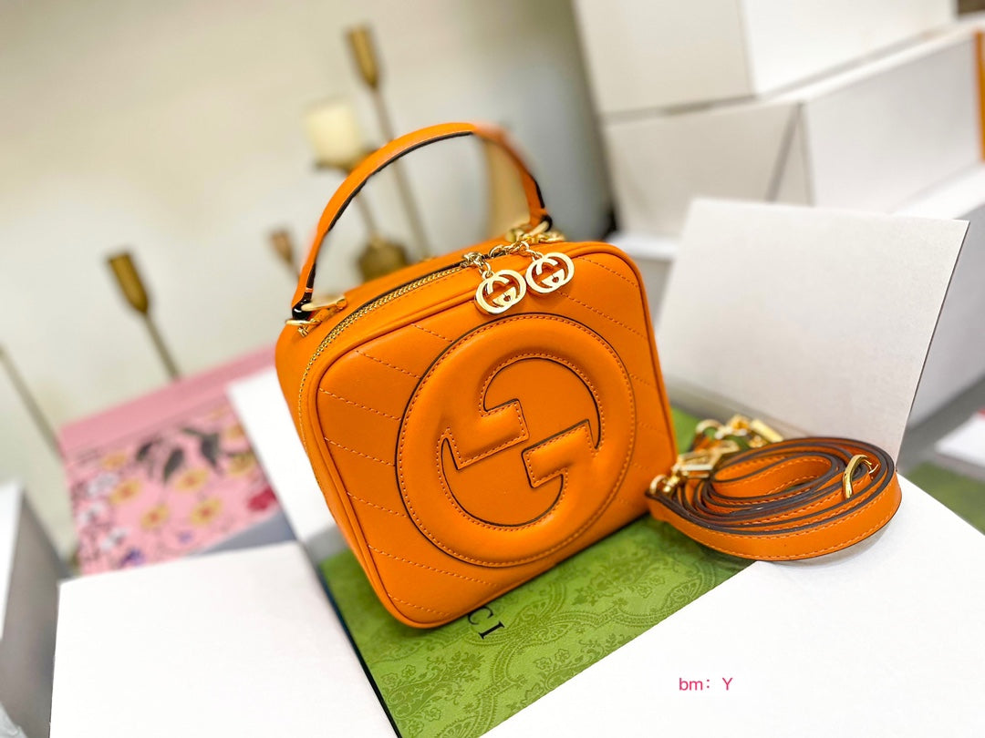 GUCCI BAG 86