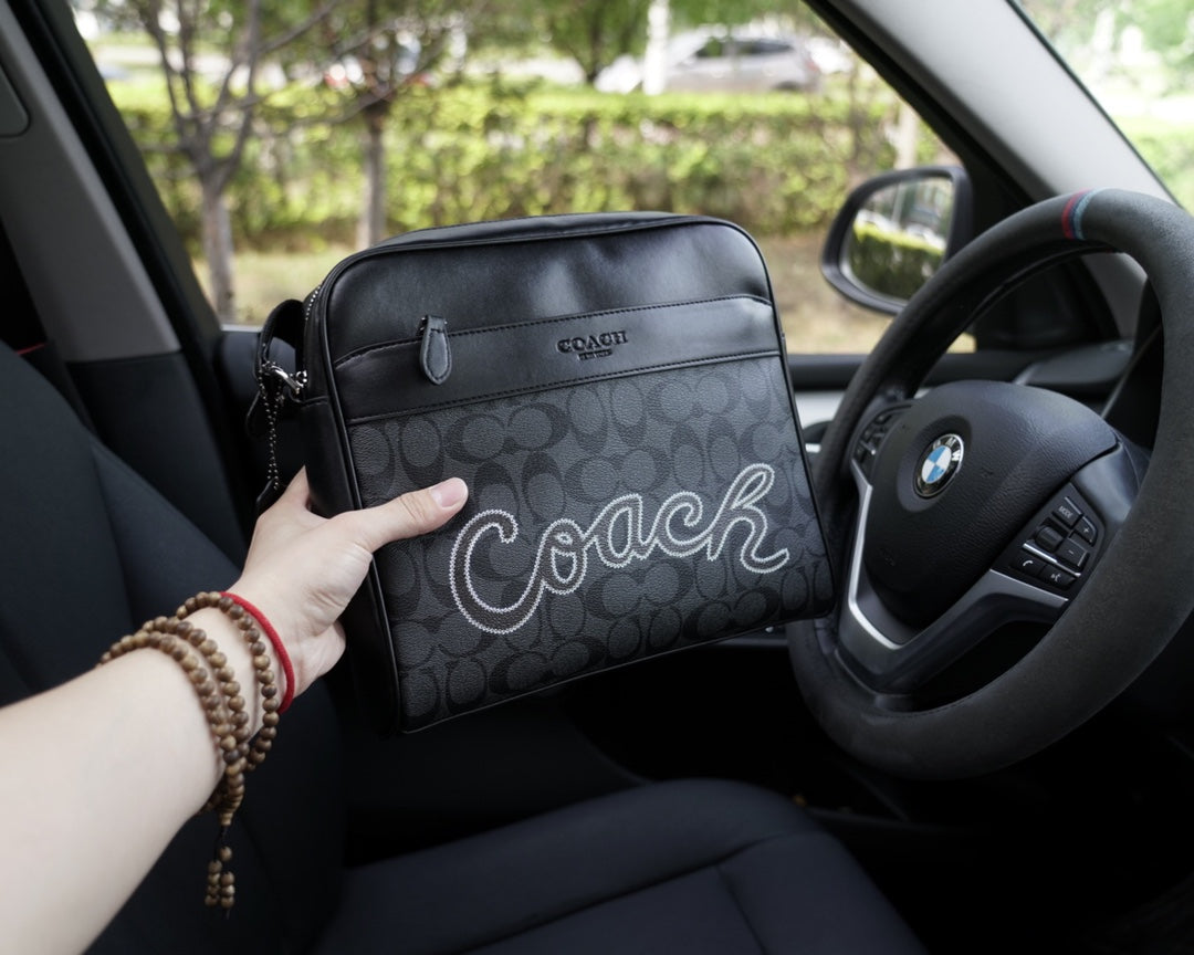 Co-BAG17