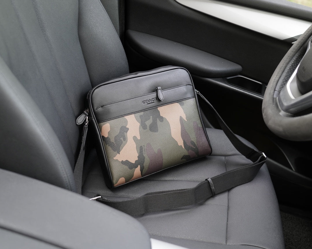 Co-BAG17