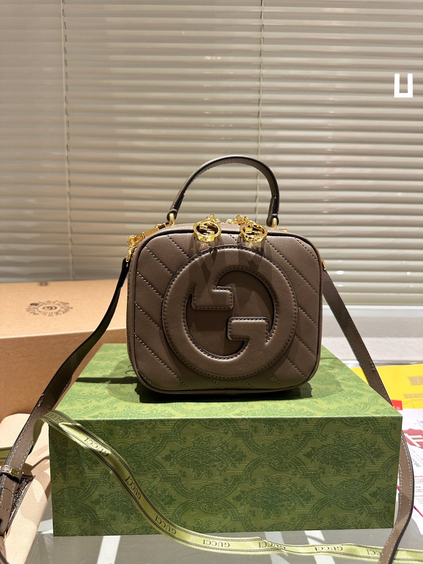 GUCCI BAG 94-95